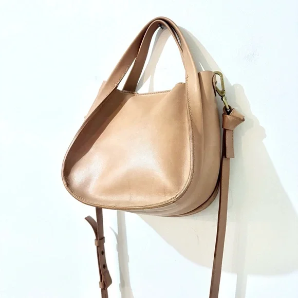 Madewell Sydney Light Tan Leather Crossbody Handbag Brass Details 9”x 8” - Picture 2 of 12